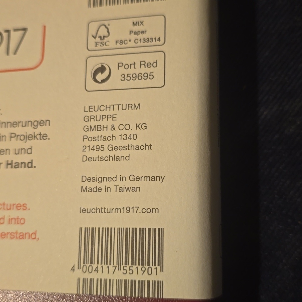 ❤️BUY 5 GET 3 FREE Leuchtturm1917 Dotted Notebook Medium (A5), Retail $25.50US - Picture 9 of 12
